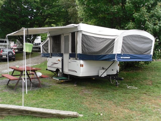 Fleetwood Class C Motorhome Rental Exterior