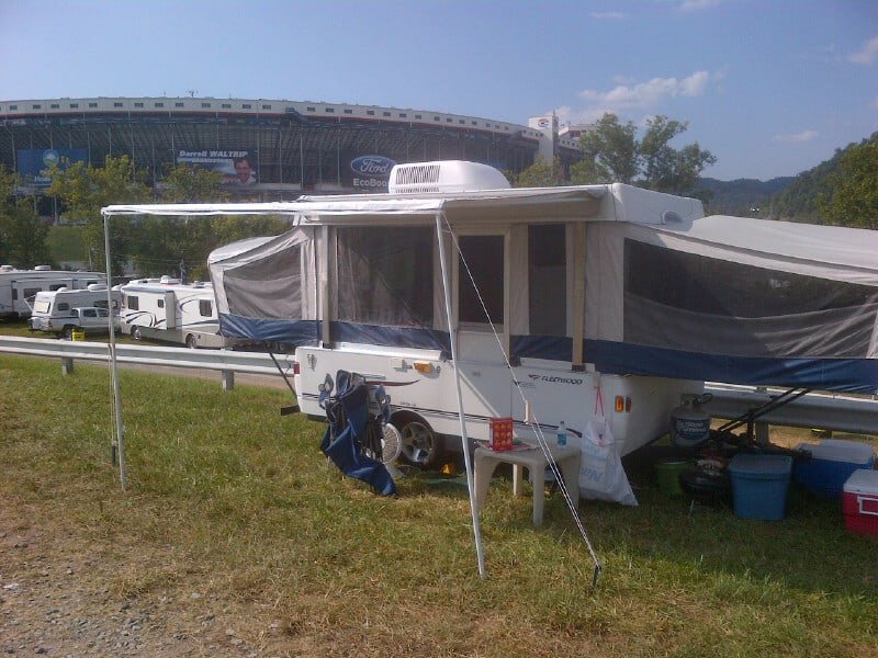 Fleetwood Motorhome Rental Exterior Side View